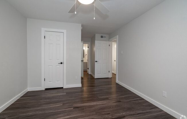 2 beds, 2 baths, 940 sqft, $1,499, Unit 109