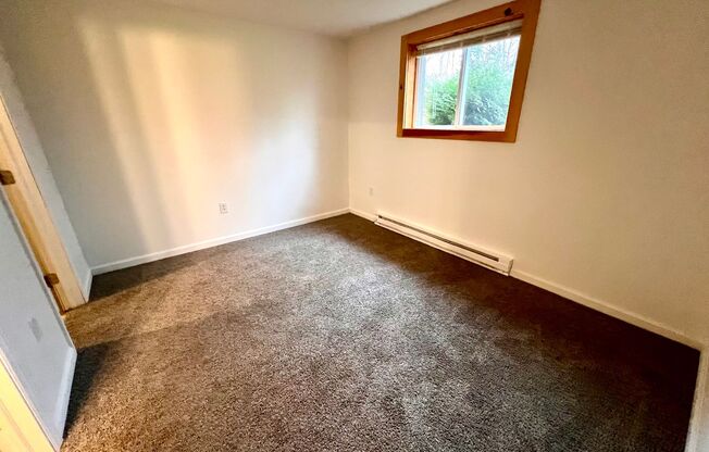 1 bed, 1 bath, 600 sqft, $750, Unit #3