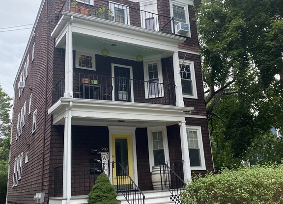 250 POPLAR
