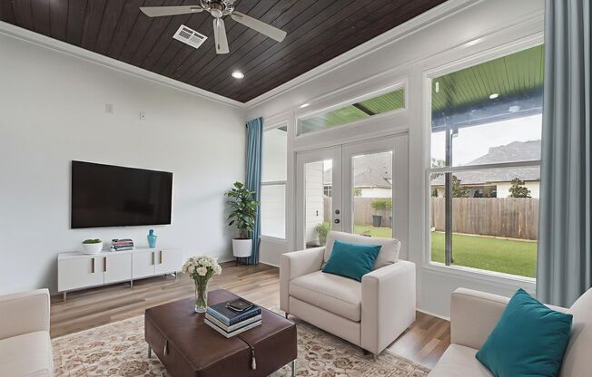 Luxurious 4 bedroom home available JANUARY 19th in Lafayette!