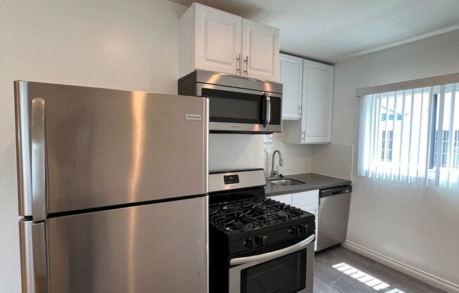 1024 Pico Boulevard