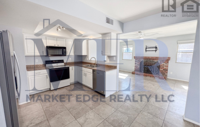 3Bed/2Bath Home at Olive Ave/103rd Ave! Ready for Immediate Move-In! -- RV GATE! NO HOA!