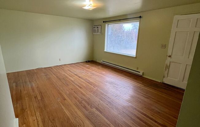 Cute 3 bedroom 1 bath Home for Rent in Ephrata