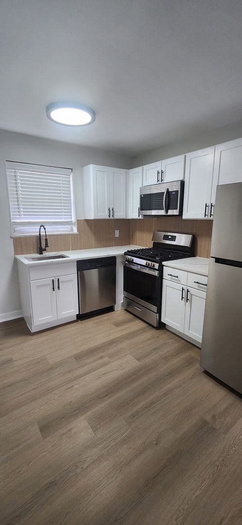 Westwood Court Apts