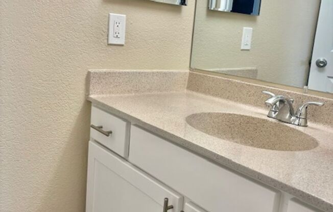 2 beds, 1 bath, 830 sqft, $1,349, Unit 101