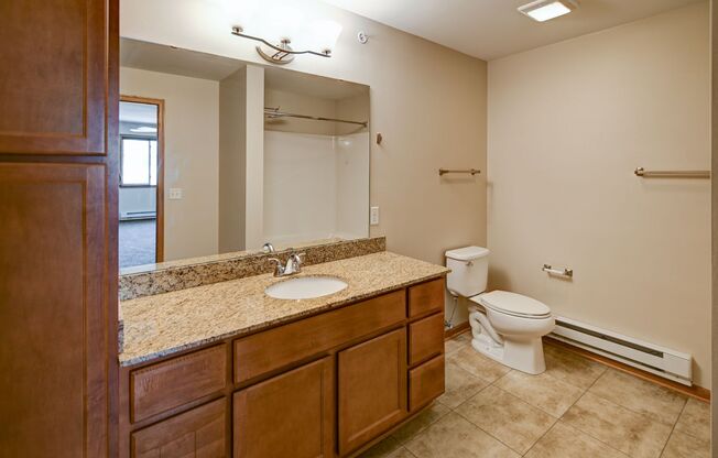 2 beds, 2 baths, 1,015 sqft, $1,695, Unit 111