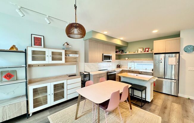 New Modern Townhome in North Seattle – Rare Opportunity!