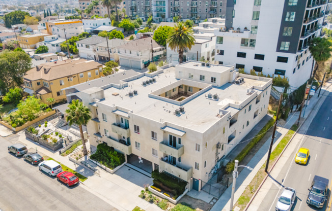 251 Robinson Street