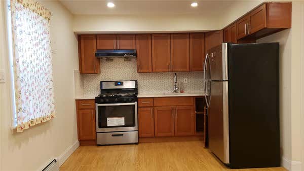 40 30 247 ST
