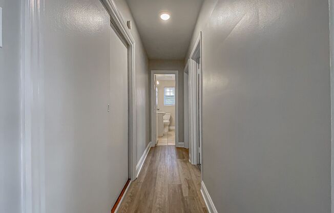 2 beds, 1 bath, 650 sqft, $825, Unit 313-04