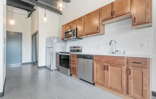 Studio, 1 bath, 550 sqft, $2,199, Unit 226