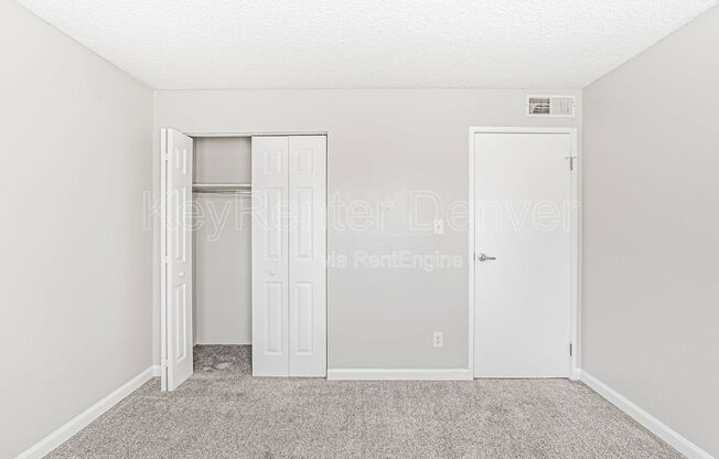 2 beds, 1 bath, 813 sqft, $1,325, Unit 6208