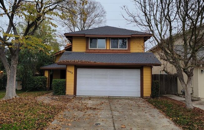 Adorable 3 bedroom 2.5 bath home