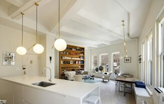 100 HUDSON ST