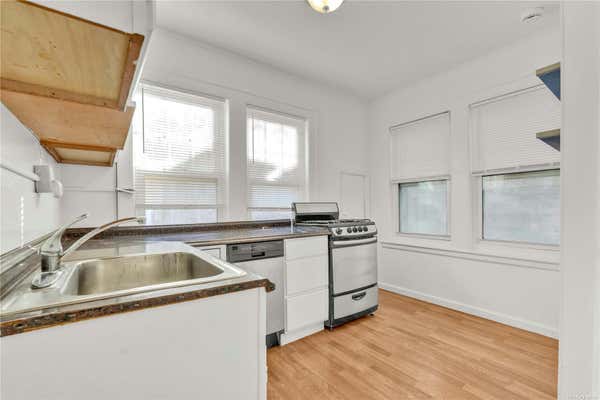 1 bed, 1 bath, $2,700