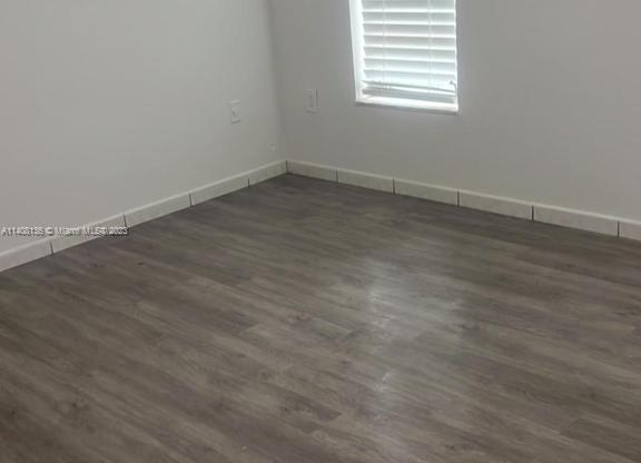 3345 SW 23 ST