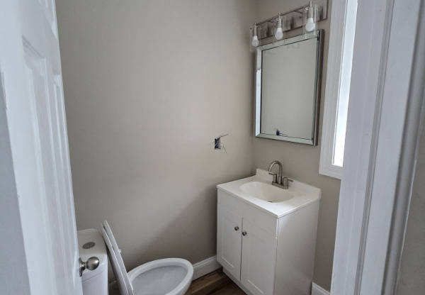 3953 WYALUSING AVERNUE