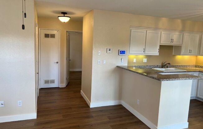 1 bed, 1 bath, $1,850, Unit #218