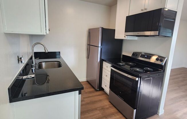 289 - 1895 San Vincente