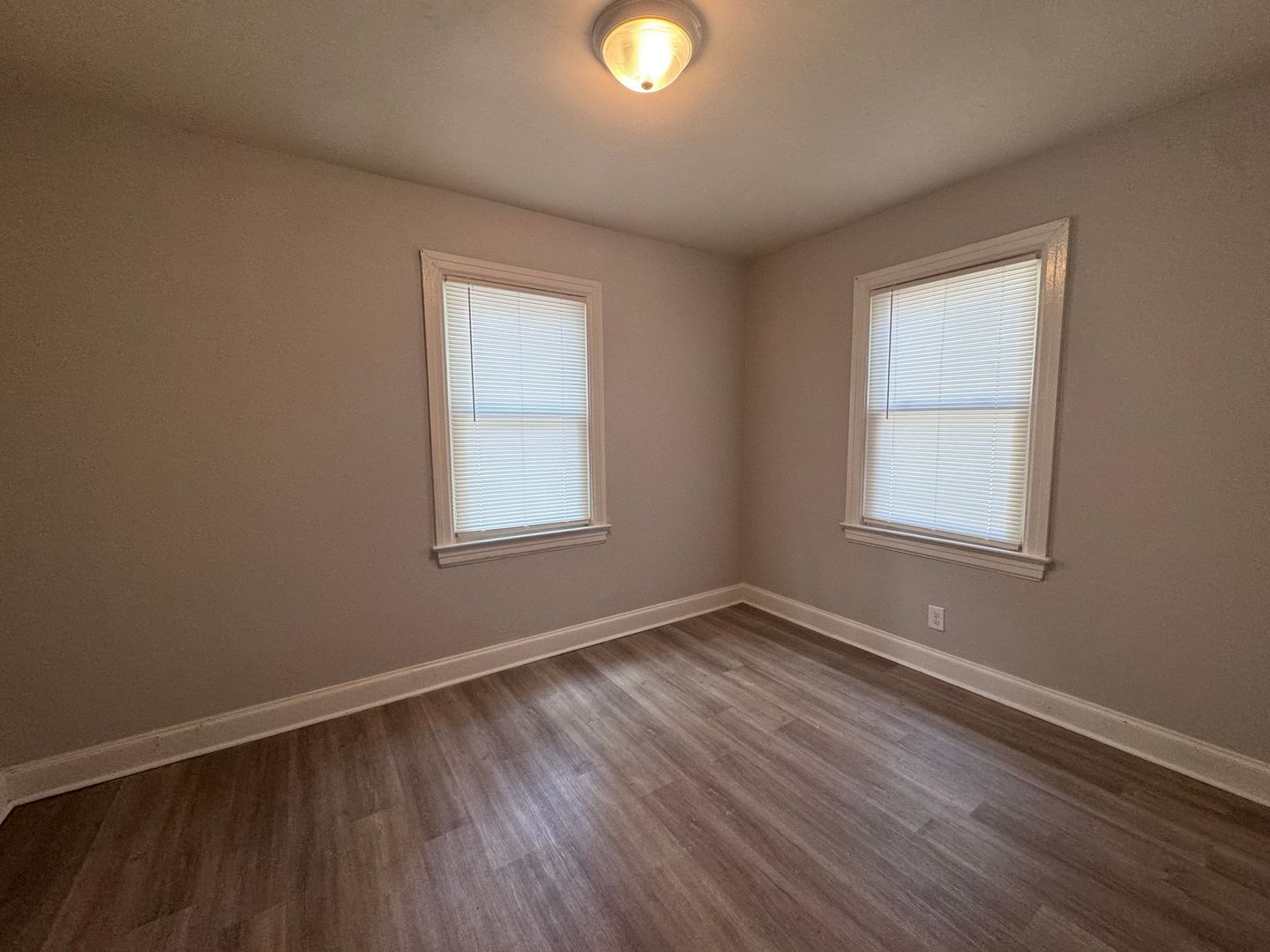 214-2 Woodrow Street ~ Haymount