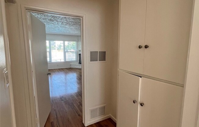 1 bed, 1 bath, 633 sqft, $3,100