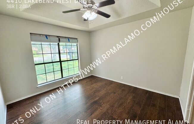 4410 LAKEBEND W DR