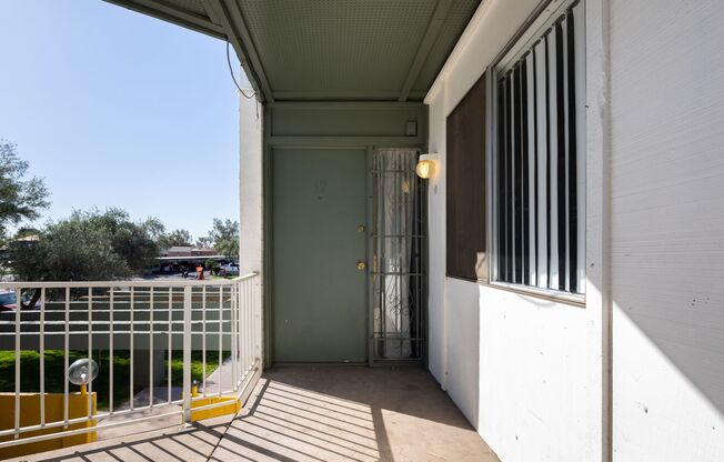 2 beds, 1 bath, 780 sqft, $1,149, Unit 11502