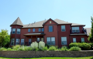 Large Loft and Balcony!