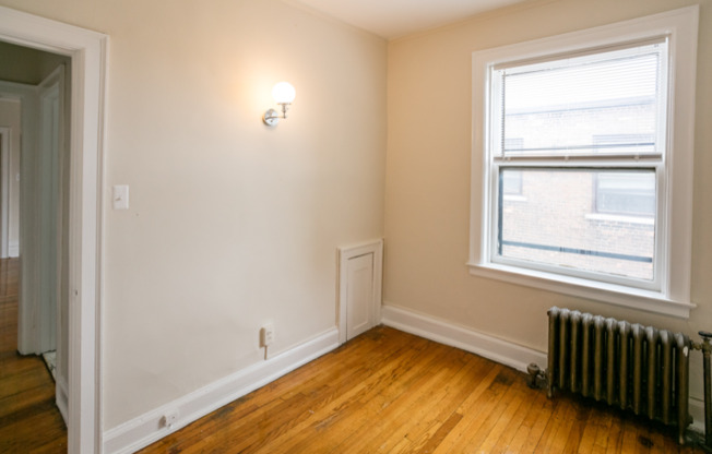 127 Seward St - 308