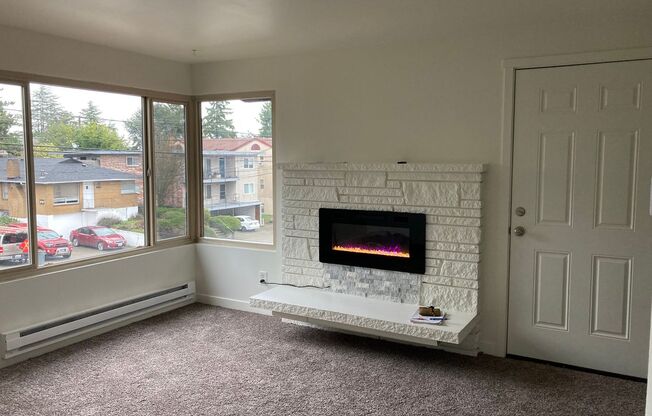 1 bed, 1 bath, 650 sqft, $1,495, Unit 4