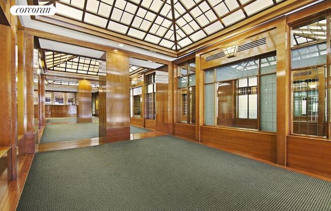 1 bed, 1 bath, 602 sqft, $4,250, Unit 18I