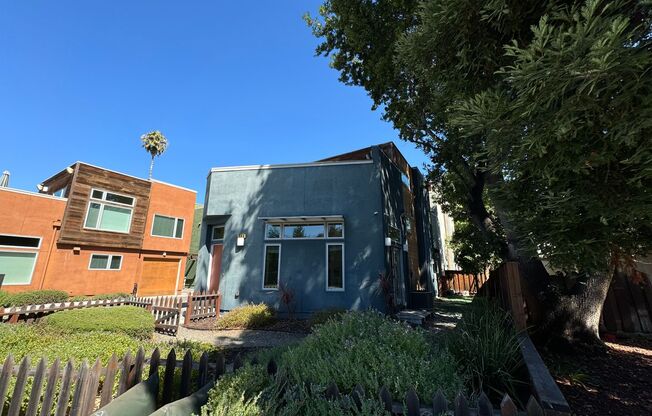 Modern 2 Bed / 1.5 Bath Home w/ Rooftop Deck; Garage w/ EV Outlet