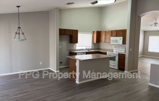 18053 N 111 DR