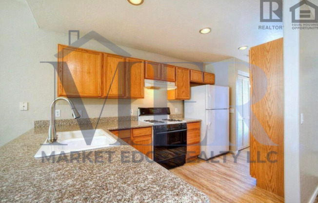 2Bed/2Bath Apartment at University/Sossaman! Ready for Immediate Move-In!