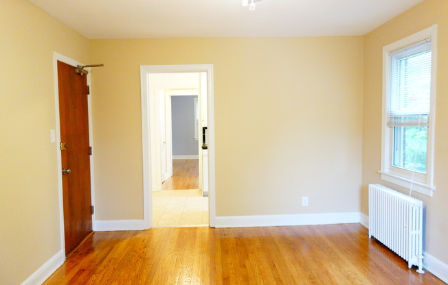 8210 Greenwood Avenue D&amp;G PROPERTIES LLC