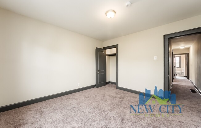 3 beds, 1 bath, 1,050 sqft, $1,299, Unit 829 Gibbard Ave, Columbus, OH 43201