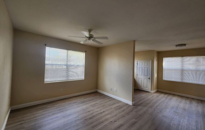 2 beds, 2 baths, $1,400, Unit Unit #1009
