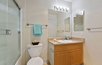 1 bed, 1 bath, 693 sqft, $2,099, Unit E106