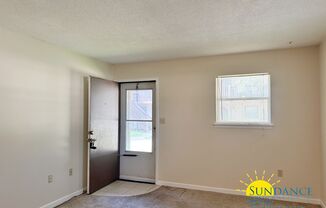 2 beds, 1 bath, $1,195