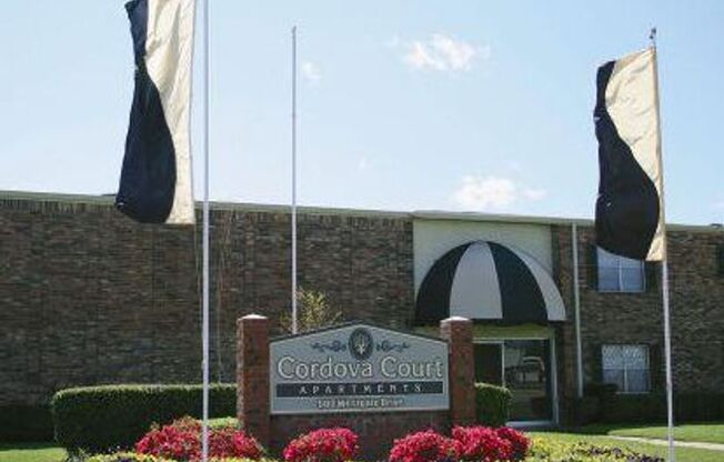 2 beds, 1 bath, 960 sqft, $845, Unit 22 UP