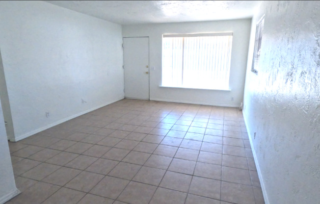 2612 E ALTA VIS RD