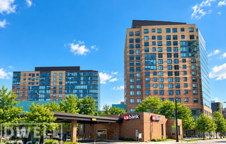 728 N Morgan St , S-0908