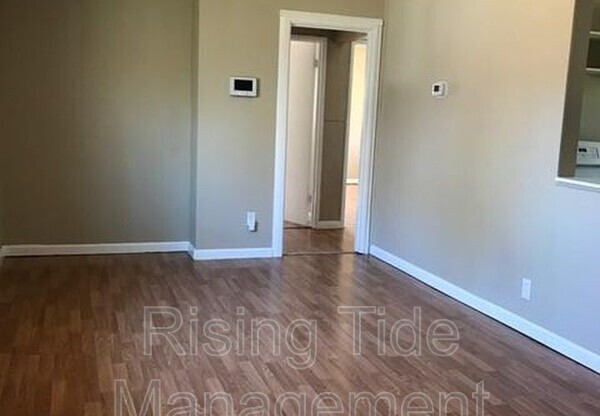 224 TUCKER AVE