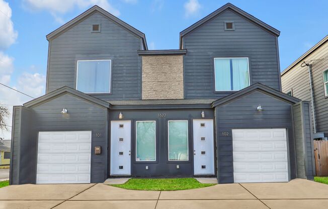 Beautiful Townhome!
