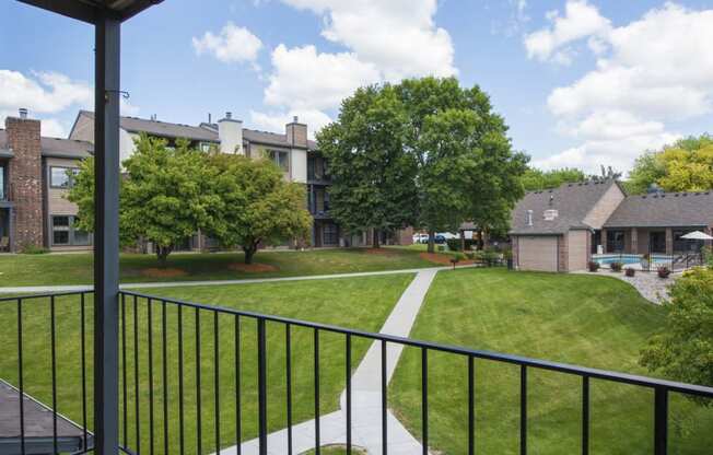 Eden Commons Apartments in Eden Prairie, MN Balcony