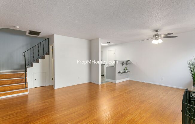 Charming 2-Bedroom Highland Hideaway - Fenced Patio!