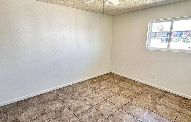 Casita Robles Apartments