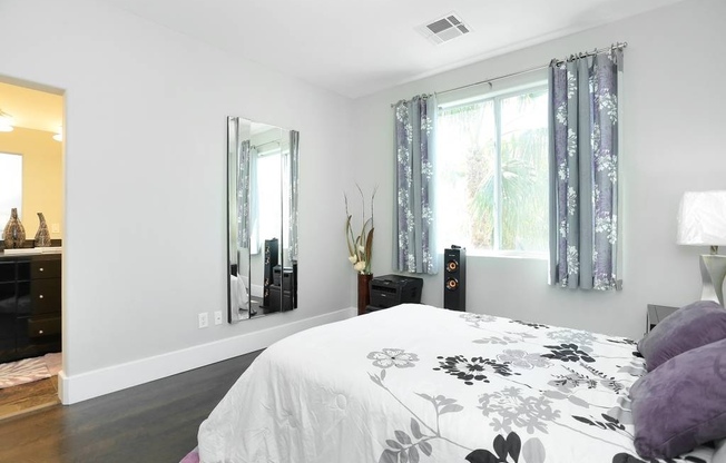 2 beds, 2.5 baths, $2,150, Unit #1130