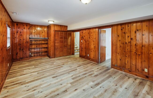 4 beds, 2.5 baths, $2,450