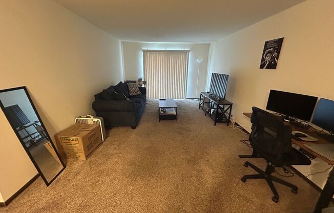 11208 W National Ave